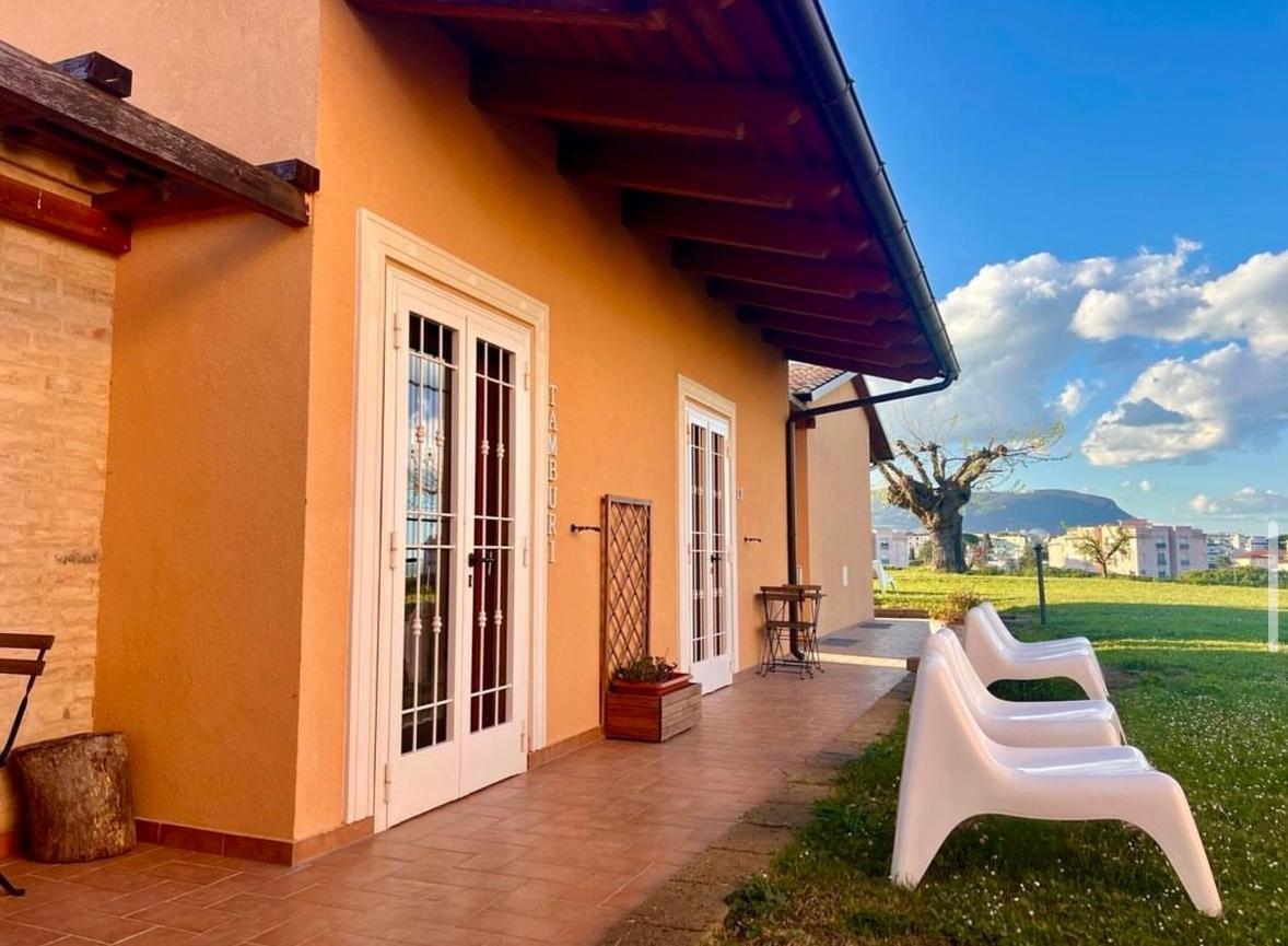 Agriturismo Le Grange Numana Εξωτερικό φωτογραφία